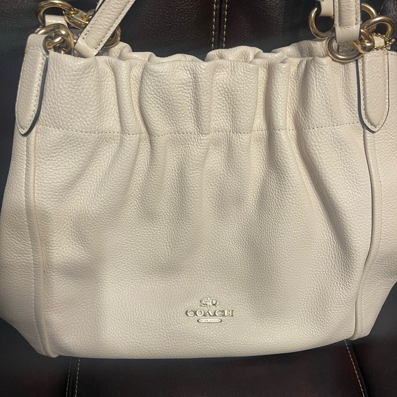 Coach Maya Cream Shoulder Bag with Ruched Detailing - Picture 1 of 7
